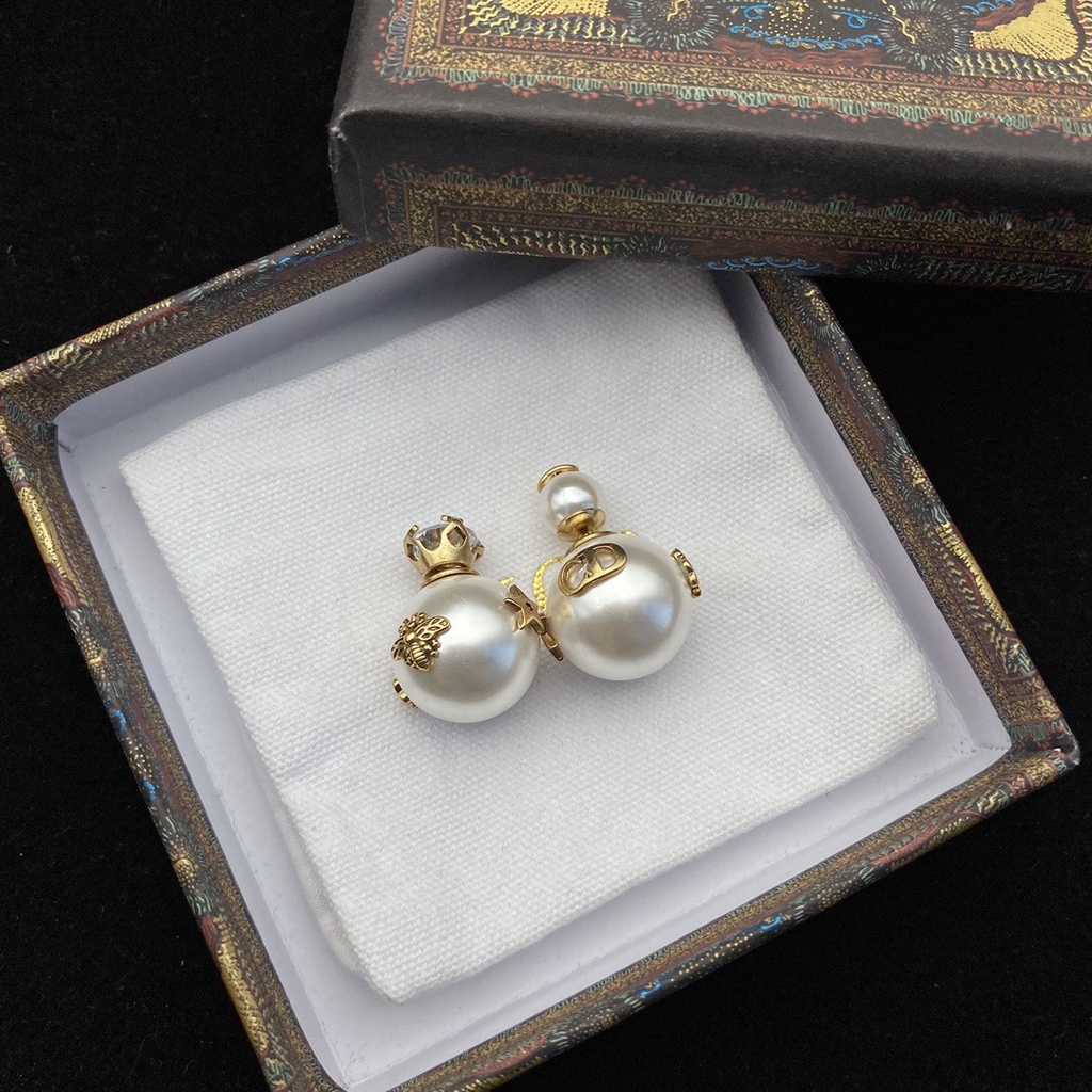 Khuyên Tai Dior Đính Ngọc Trai Giả Thời Trang Thanh Lịch Dành Cho Nữ