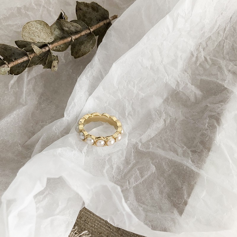 Nhẫn đính ngọc trai thời trang cá tính dành cho nữ