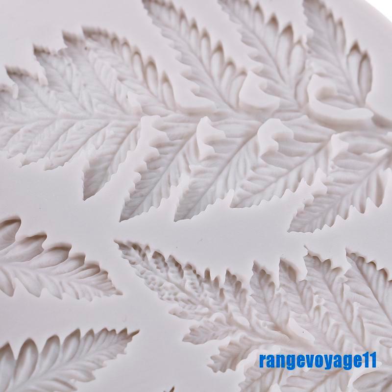 Khuôn Silicone Làm Bánh Hình Chiếc Lá