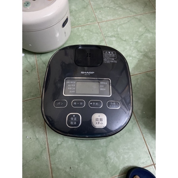 Nồi cơm điện Sharp KS-C5E