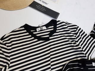 Áo pull kẻ lệch giá sale
