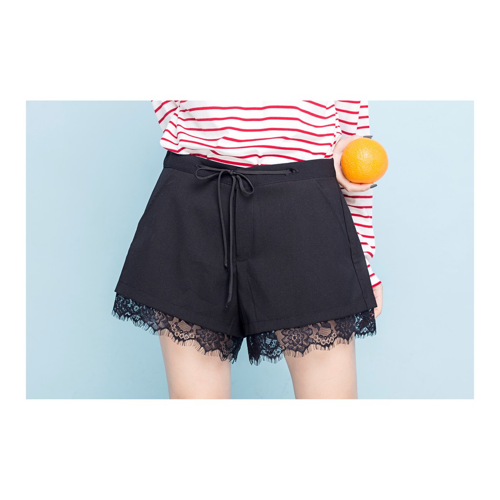 TUBYCATU | Quần short đen lai ren