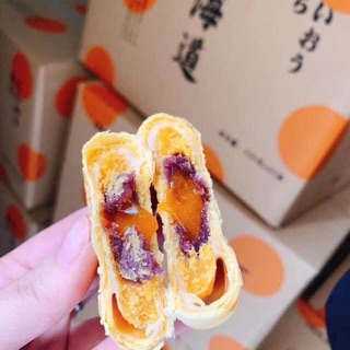 Bánh trung thu trứng chảy 3Q
