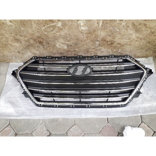 Mặt ca lăng Elantra 2016