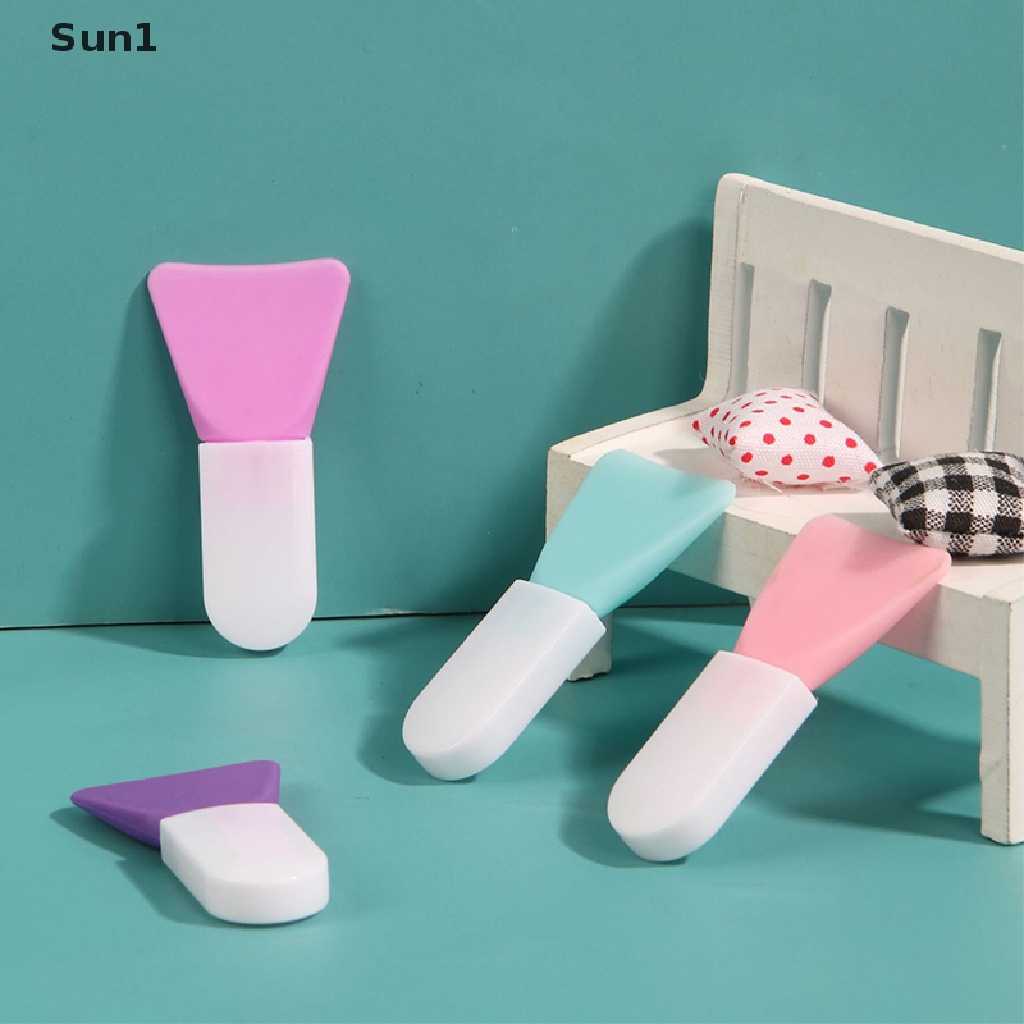 Cọ Trang Điểm Silicone Tay Cầm Ngắn Mini Tiện Dụng