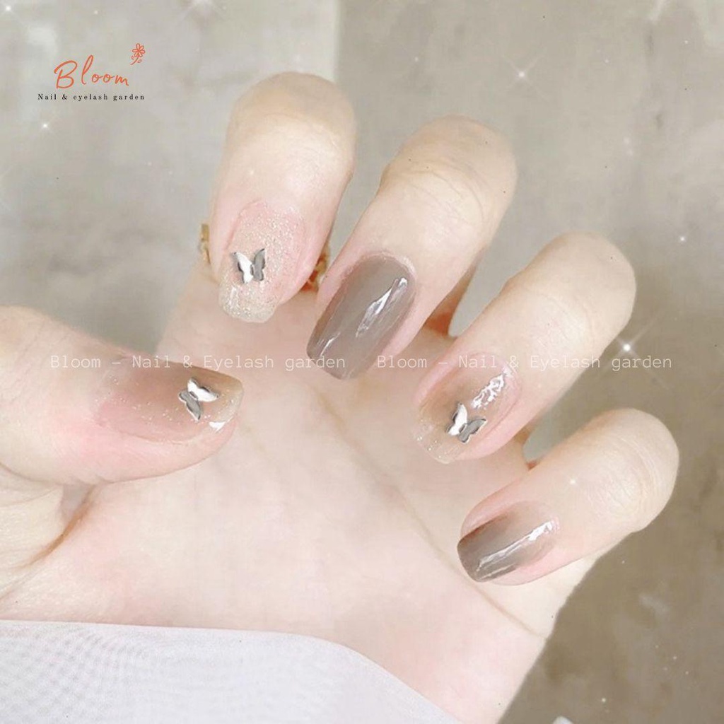 Charm bướm vàng bạc mini hot trend