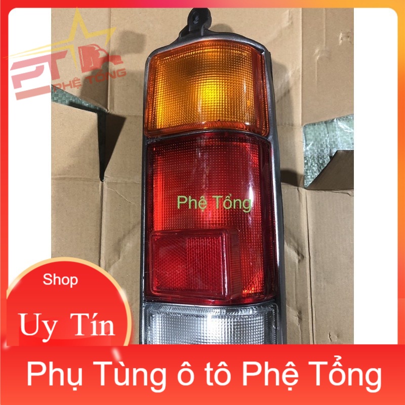 Đèn hậu Suzuki carry 7 chỗ  bên Phụ