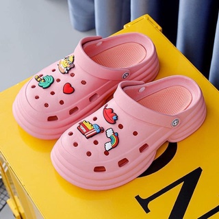 Sục dễ thương stiker môi trái tim