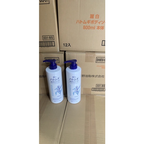 Sữa Tắm Hatomugi Chiết Xuất Ý Dĩ giúp Dưỡng Ẩm &amp; Sáng Da 800ml