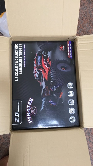 Kit xe kim loại truggy zd pirates V3 size siêu to 1/8 chạy 110km/h