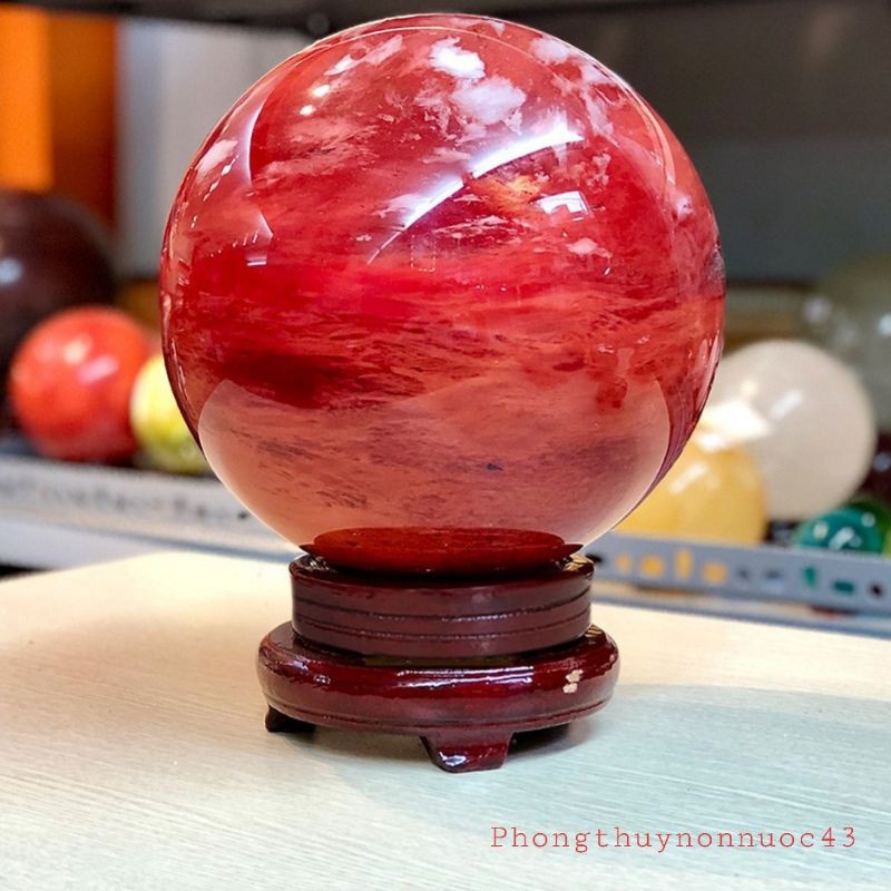 Quả Bi cầu phong thủy đá núi lửa ĐỎ từ 8cm đến 15cm tặng đế gỗ