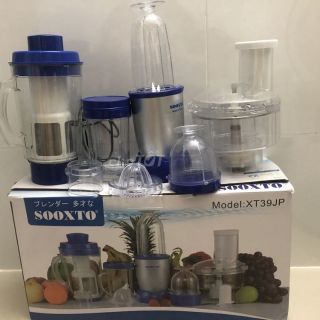 MÁY XAY VÀ ÉP ĐA NĂNG SOOXTO( TẶNG BỘ NỒI 3 MÓN TRỊ GIÁ 750.000Đ)