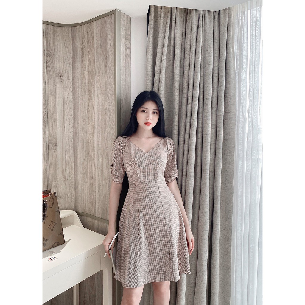 Váy cổ tim tay lỡ Zym's House - LT156 | BigBuy360 - bigbuy360.vn