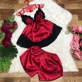 Đầm ngủ và bộ phi sexy