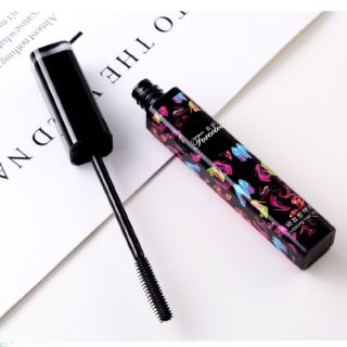 Mascara chuốt tóc thần thánh