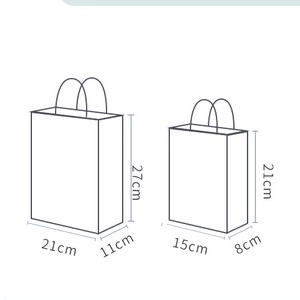 Túi Giấy Kraft Đựng Quà Tặng Sinh Nhật Có Quai Xách Hình Nhân Vật Hoạt Hình Siêu Dễ Thương Nhiều Kích Cỡ