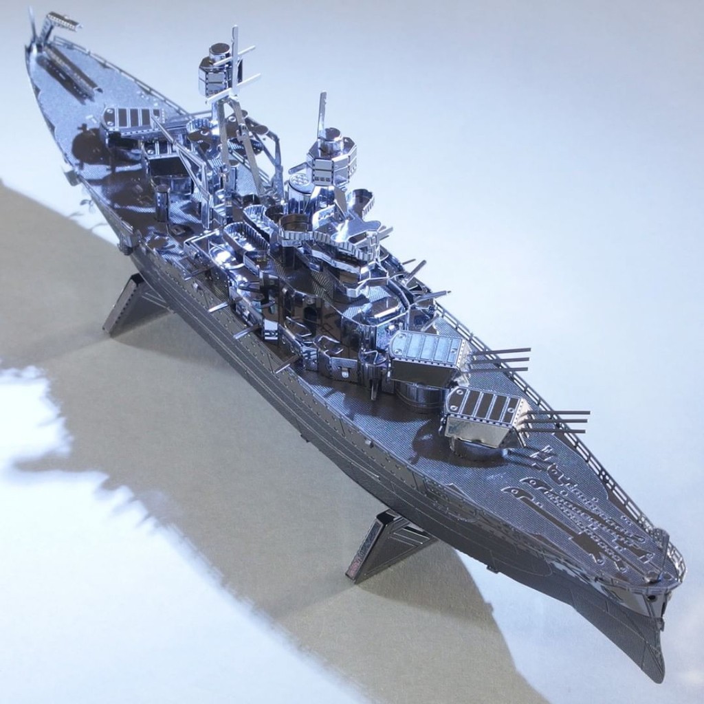 Mô Hình Lắp Ghép 3D Kim Loại Tự Ráp Thiết Giáp Hạm USS Arizona BB-39 Hải Quân Mỹ - Chưa Lắp