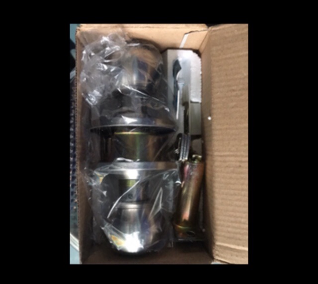 Ổ khoá tay nắm tròn INOX cao cấp , CÒ DÀI dùng cho cửa nhôm