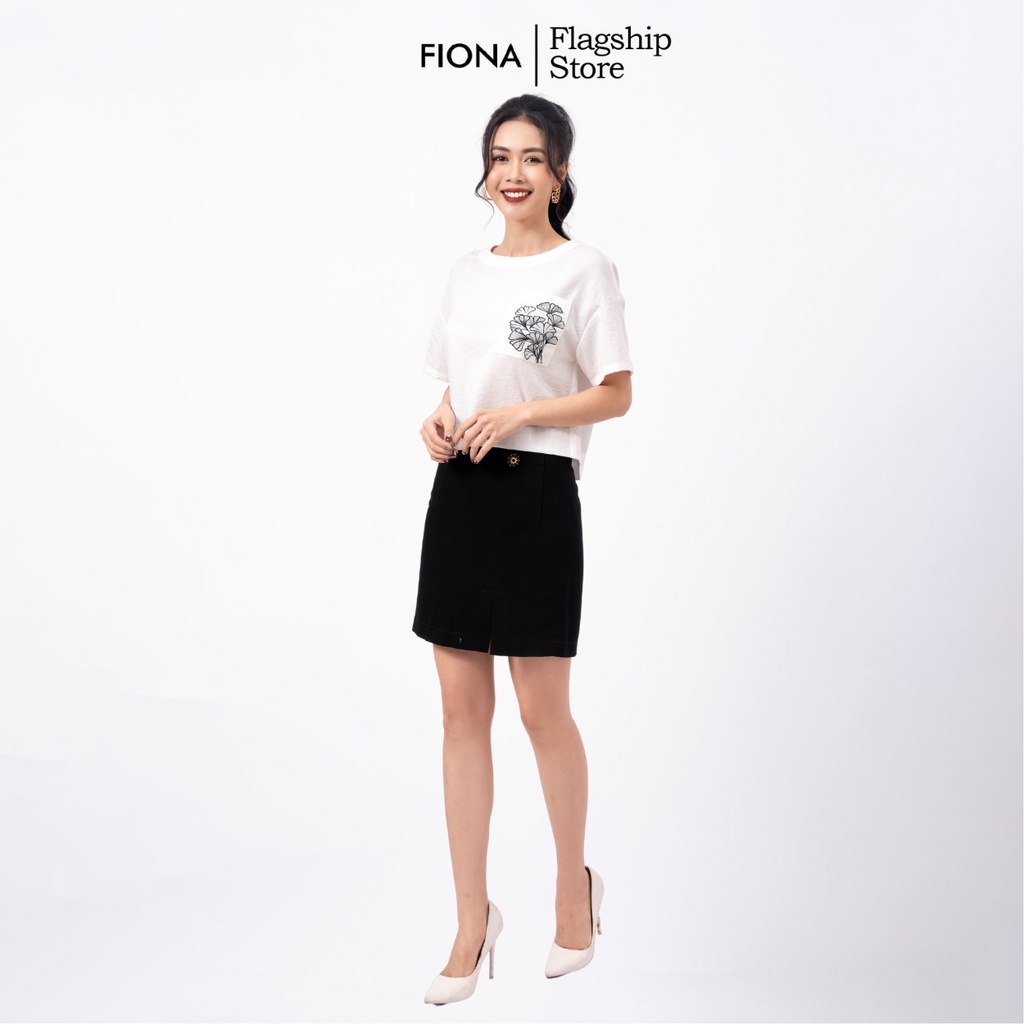 Chân váy chữ A Fiona xẻ lệch, Chân váy nữ ngắn phối túi đính cúc F251001