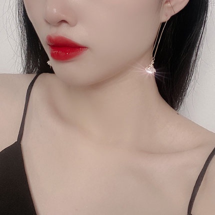Bông tai dáng dài màu vàng hồng 18K thời trang