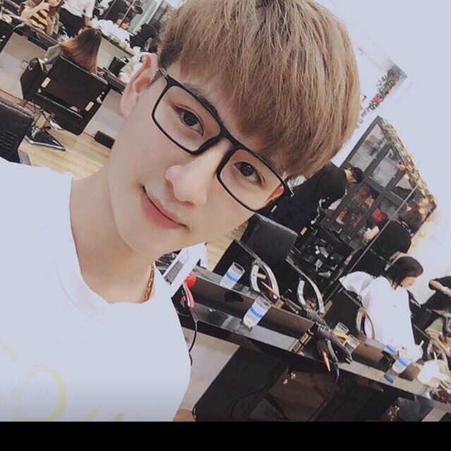 MẮT KÍNH VUÔNG GỌNG DẺO CỰC HOT ( ẢNH THẬT ) | BigBuy360 - bigbuy360.vn