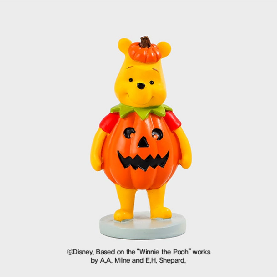 DAISO Bộ 4 Mô Hình Gấu Pooh Trang Trí Halloween