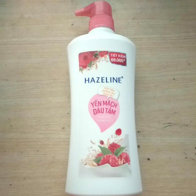 Sửa tắm dưỡng da  hazeline yến mạch dâu tằm