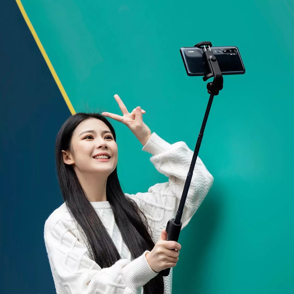 MẤU MỚI 2021 Gậy selfie Tripod bluetooth Xiaomi XMZPG05YM  Bluetooth tích hợp nút Zoom - Minh Tín Shop