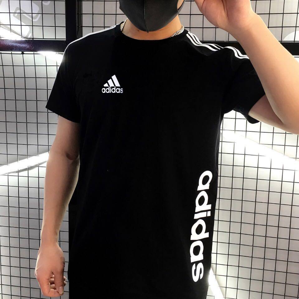 ADIDAS Set Đồ Bộ Thể Thao Ngắn Tay Phong Cách Năng Động Dành Cho Nam