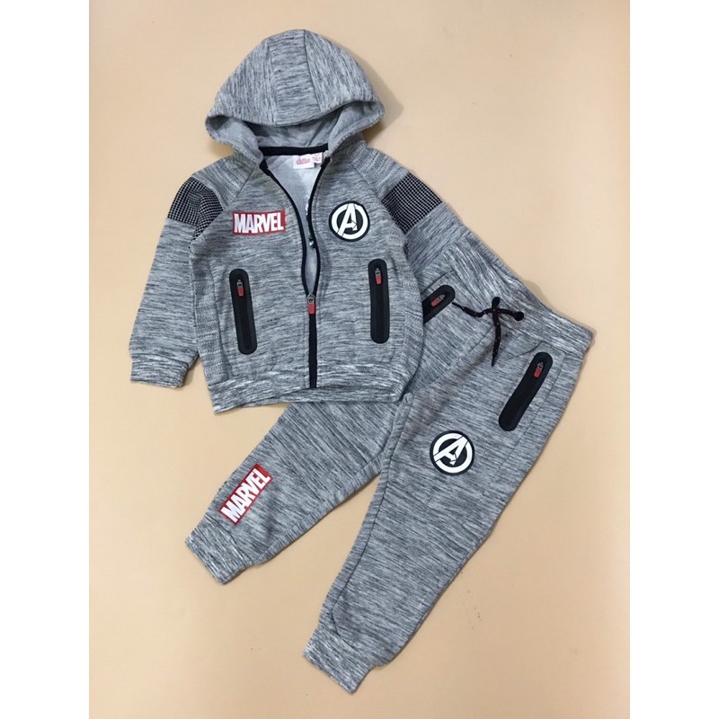 Bộ nỉ Primark Marvel cho bé trai