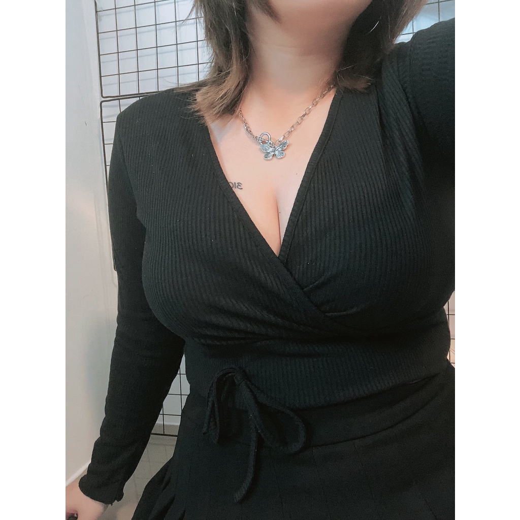 áo croptop bigsize , kiểu dáng chéo ngực cho nàng mũm mĩm , tông hack v1 đỉnh cao