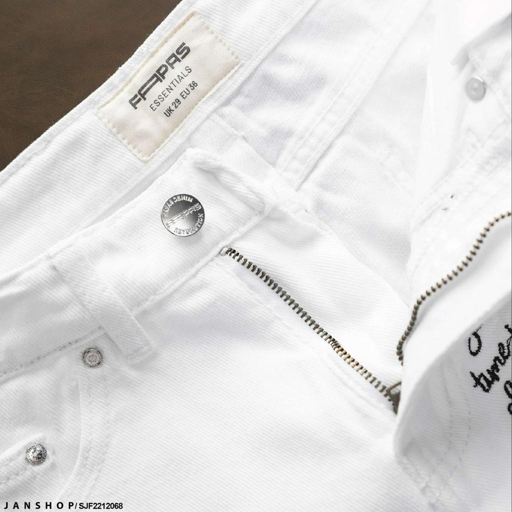 Short Jean chất denim dày dặn nhưng lại thoáng mát, thoải mái, dễ dàng vận động, di chuyển cũng như phối được nhiều item