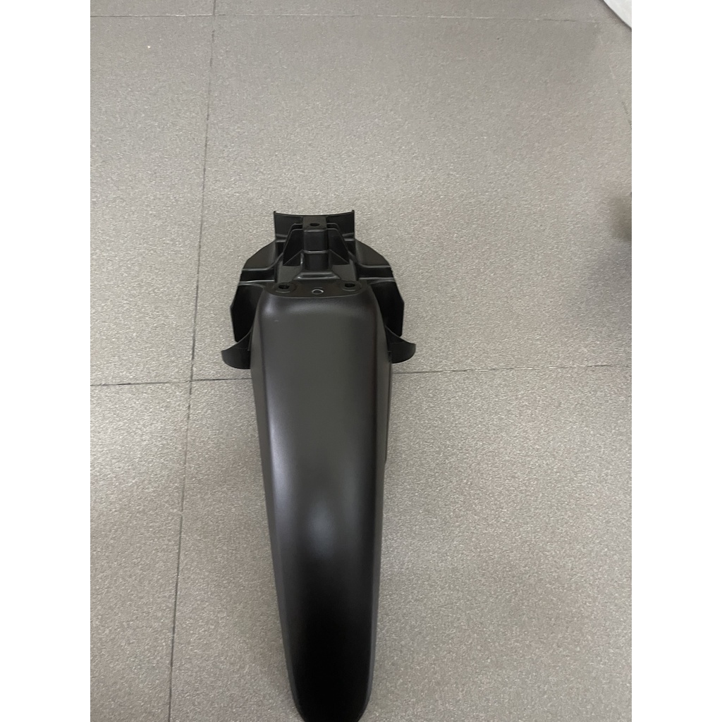 nhựa nhám xe blade 110 tất cả dòng blade 110 đều xài chung hàng chính hãng hình cuối mô tả có e không e