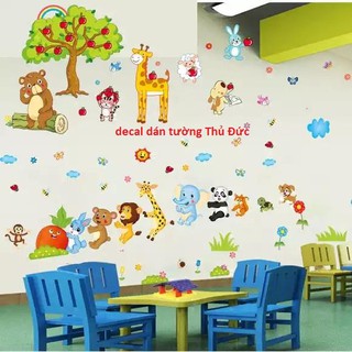 Decal dán tường vườn thú cho bé