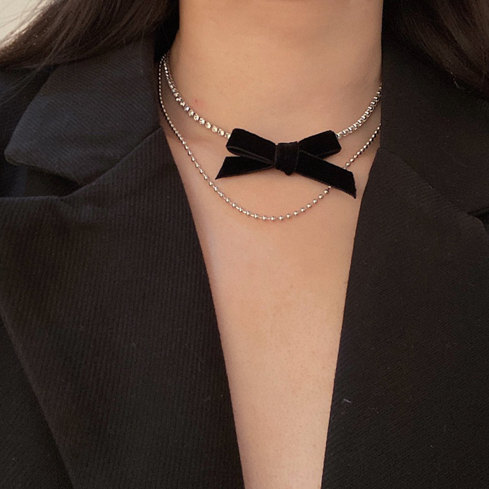 Vòng Cổ Choker Hai Lớp Gắn Trang Trí Ngọc Trai Xinh Xắn Dành Cho Nữ
