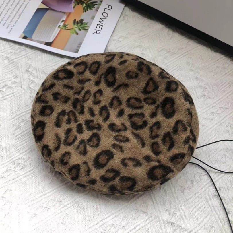 Mũ nồi hoạ tiết da báo thời trang