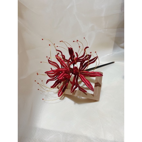 Trâm hoa bỉ ngạn