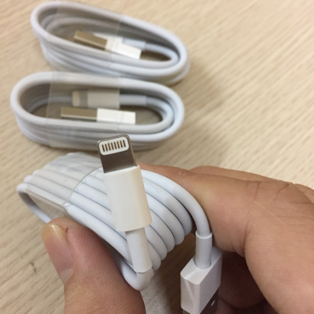 Dây sạc iPhone 5, 5S, 6, 6S, 6 Plus, 6S Plus, 7, 7 Plus, iPad Foxcom