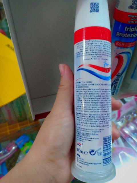 Kem đánh răng Aquafresh Anh Triple protezione  100ml