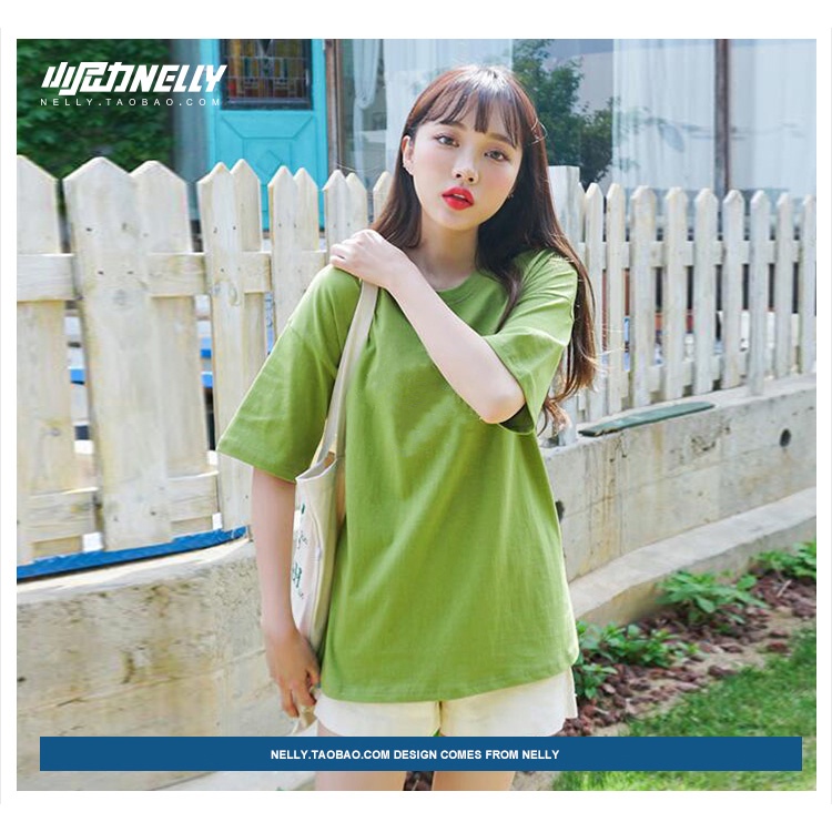 Áo phông Nelly Heybig tay ngắn trơn màu xanh lá cây