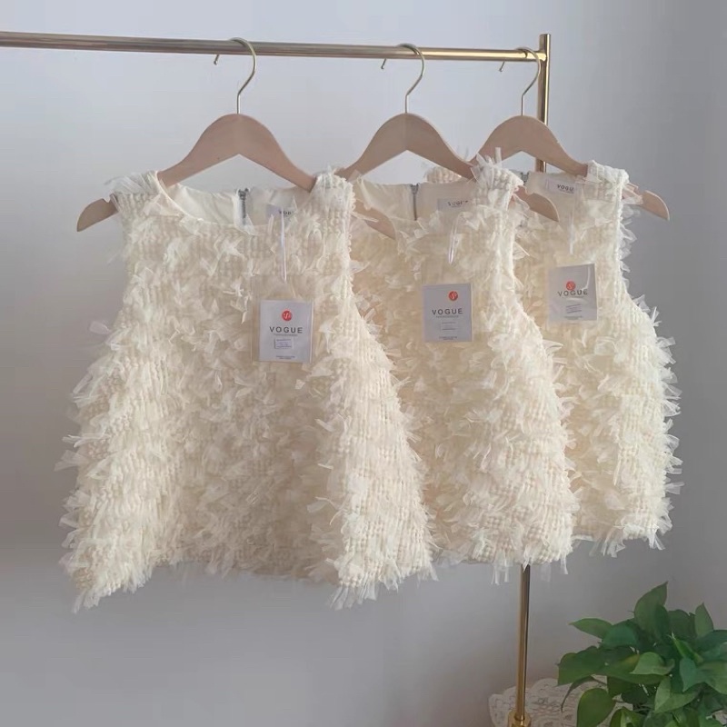 Áo trắng không tay ren lưới sang chảnh