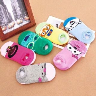 Sỉ lố 12 đôi tất xù cho bé 1_3 tuổi