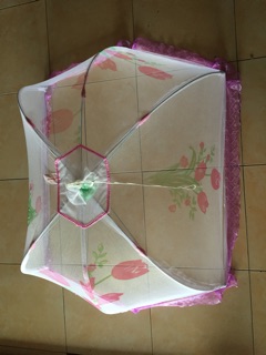 Màn chụp chống muỗi cho bé
