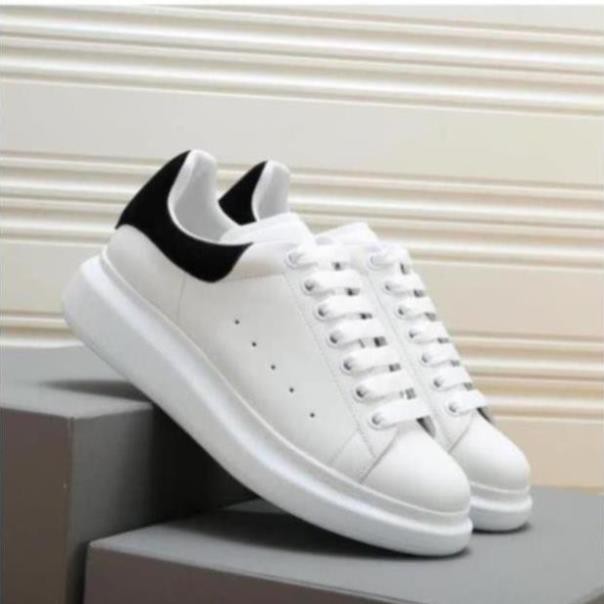 Xả hàng Giày Sneaker MC Queen cao cấp hàng 11 Gót Nhung Dây Lụa Cao Cấp Full Box | BigBuy360 - bigbuy360.vn