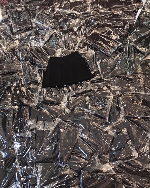 Chân váy xếp ly ngắn cạp cao | BigBuy360 - bigbuy360.vn