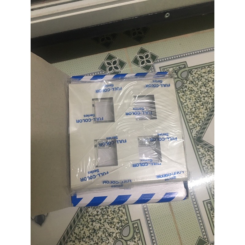 Mặt 1, 2, 3, 4, 6 panasonic dòng full hạt nhỏ