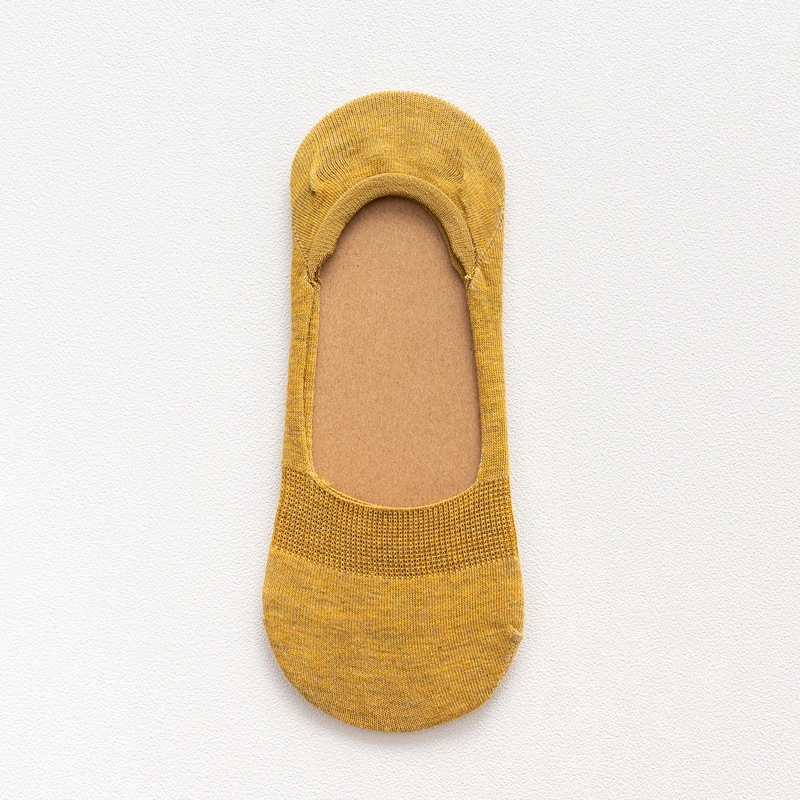 Tất ngắn dưới mắt cá chân xinh xắn tiện dụng