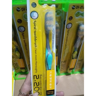 [1 cây] Bàn chải đánh răng Hàn Quốc