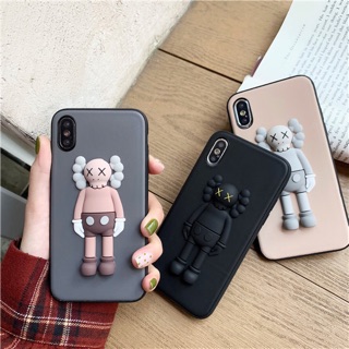 Ốp kaws nổi