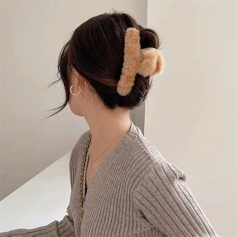 Kẹp tóc màu sắc ngọt ngào thời trang thu đông cho nữ